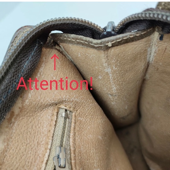 Authentic Vintage GUCCI PLUS GG Clutch - Picture 10 of 10